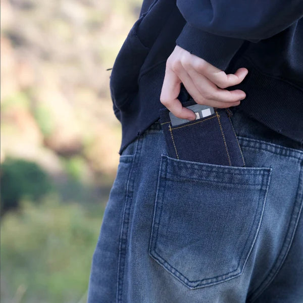 SHORTS -  WALLET