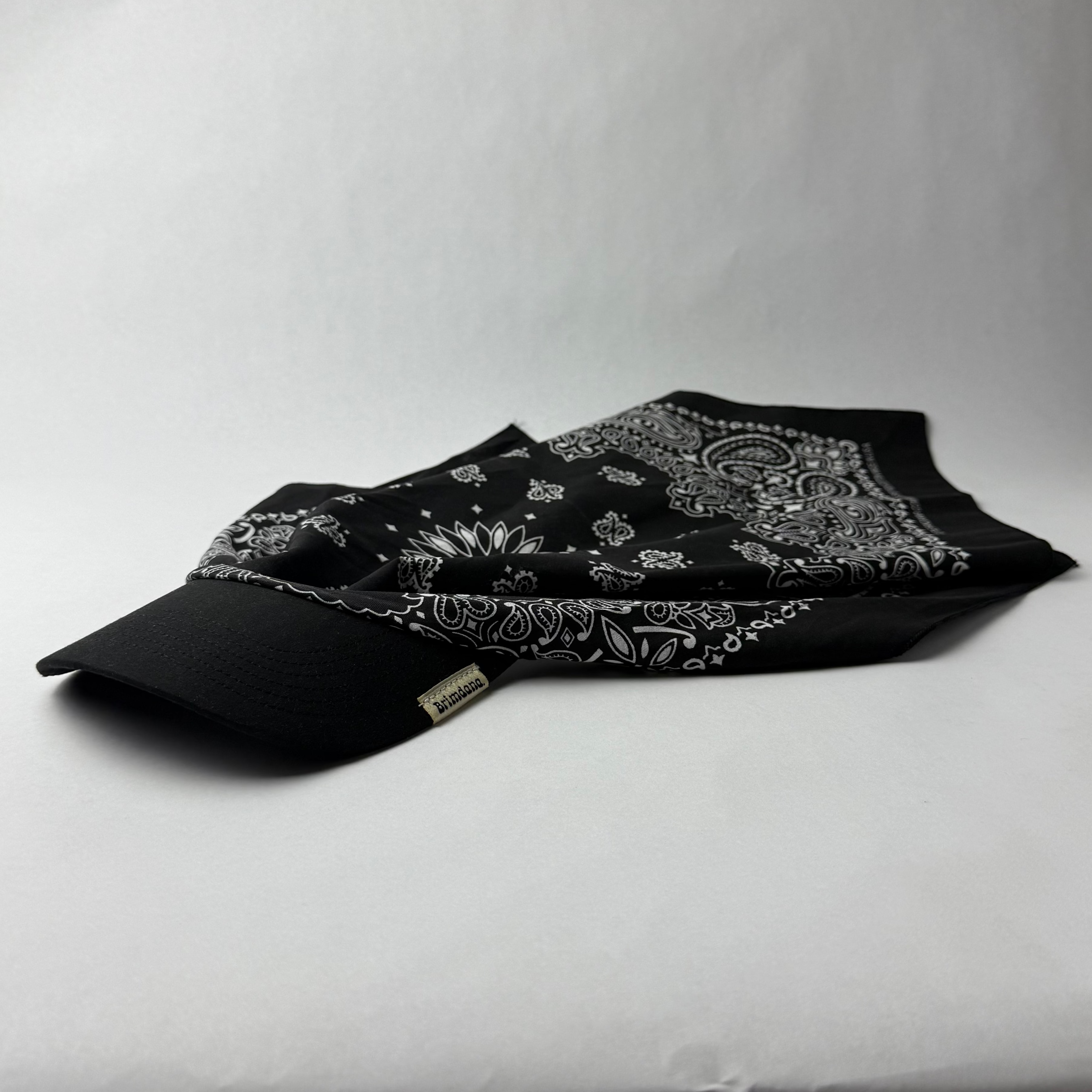Brimdana - Black/Black #111