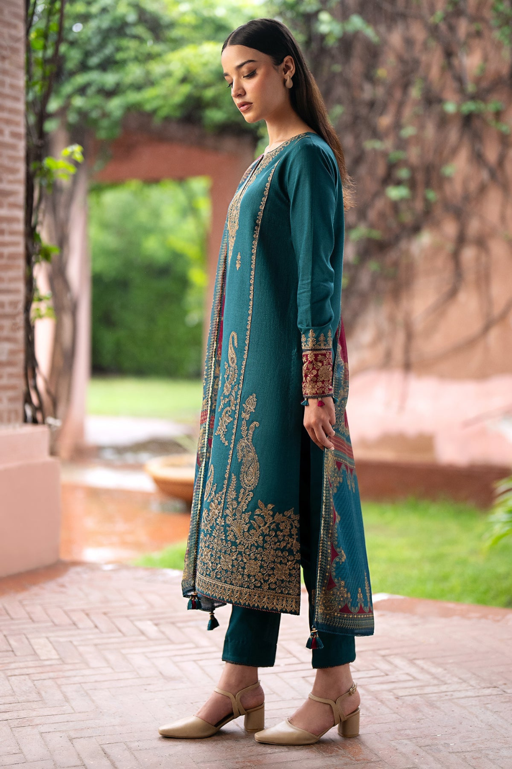 3pc Lawn Heavy Embroidered