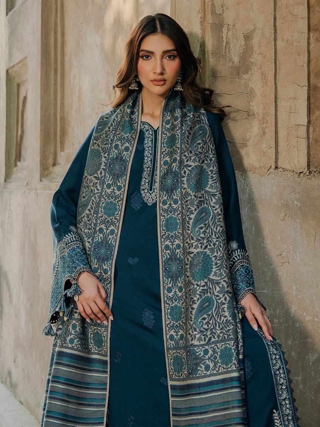 Unstitched 3Pc Lawn Embroidered Suit