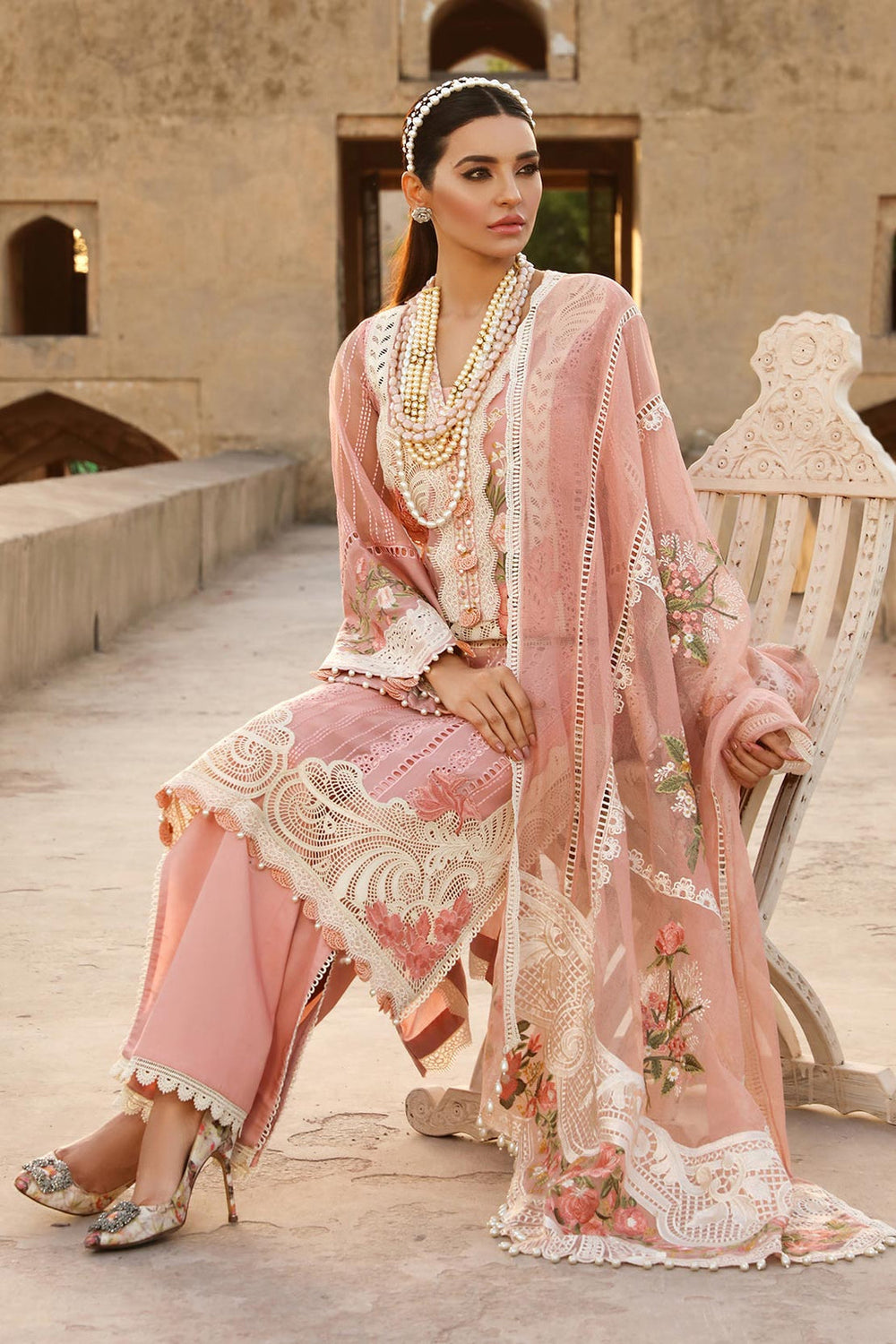 Lawn Embroidered Chickankari Unstiched 3pc
